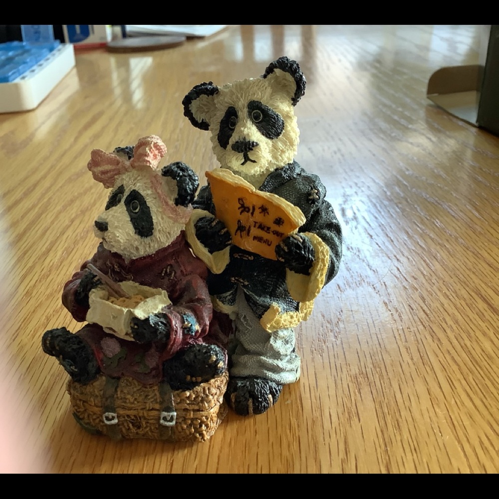 Boyd’s Bears - Hsing Hsing & Ling Ling